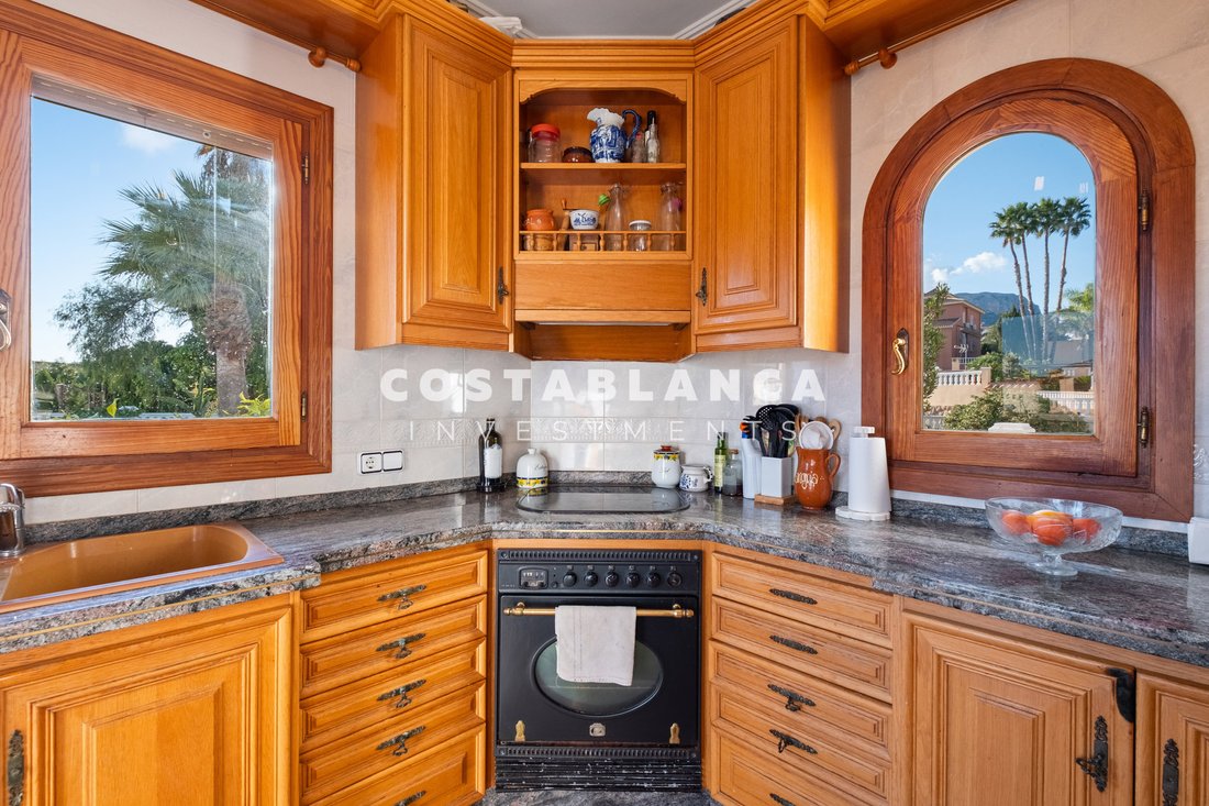 Villa in Calp / Calpe, Valencian Community, Spain 5 - 17947704