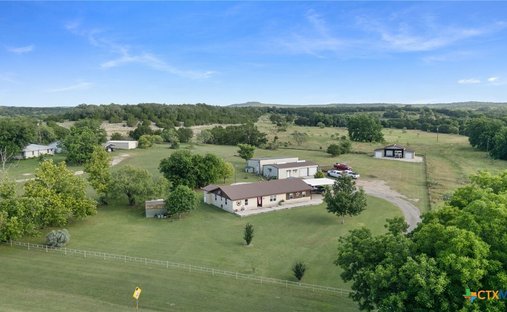 House in Lampasas, Texas, United States 1