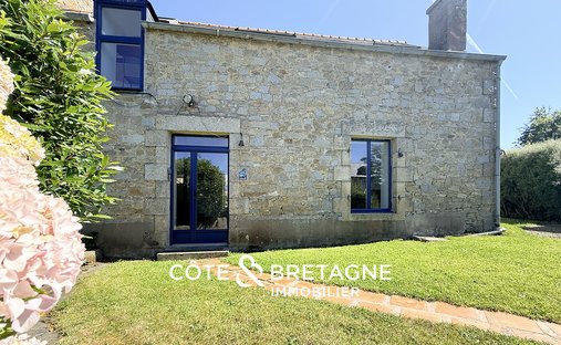 House in Pleumeur-Bodou, Brittany, France 1