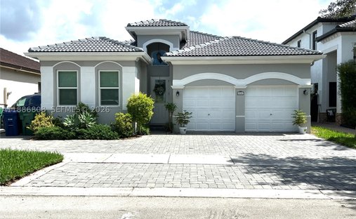 House in Miami Lakes, Florida, United States 1