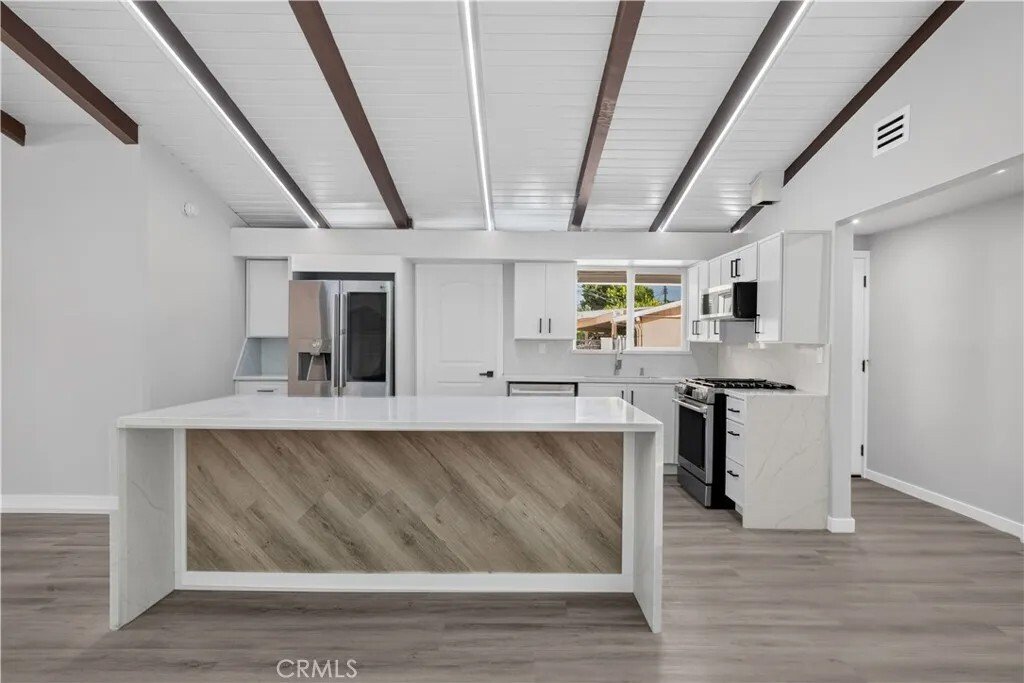 House in Los Angeles, California, United States 3 - 18232032