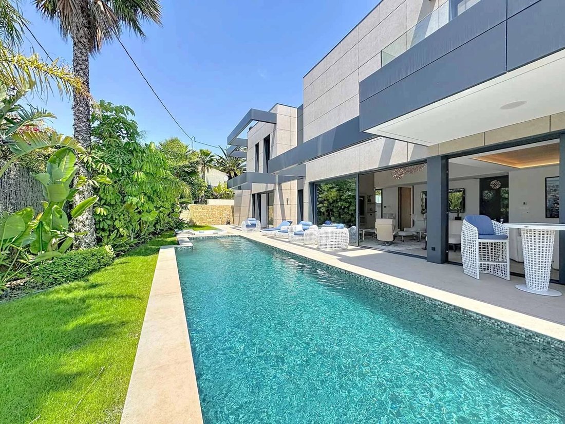 Villa in Calp / Calpe, Valencian Community, Spain 4 - 18232646