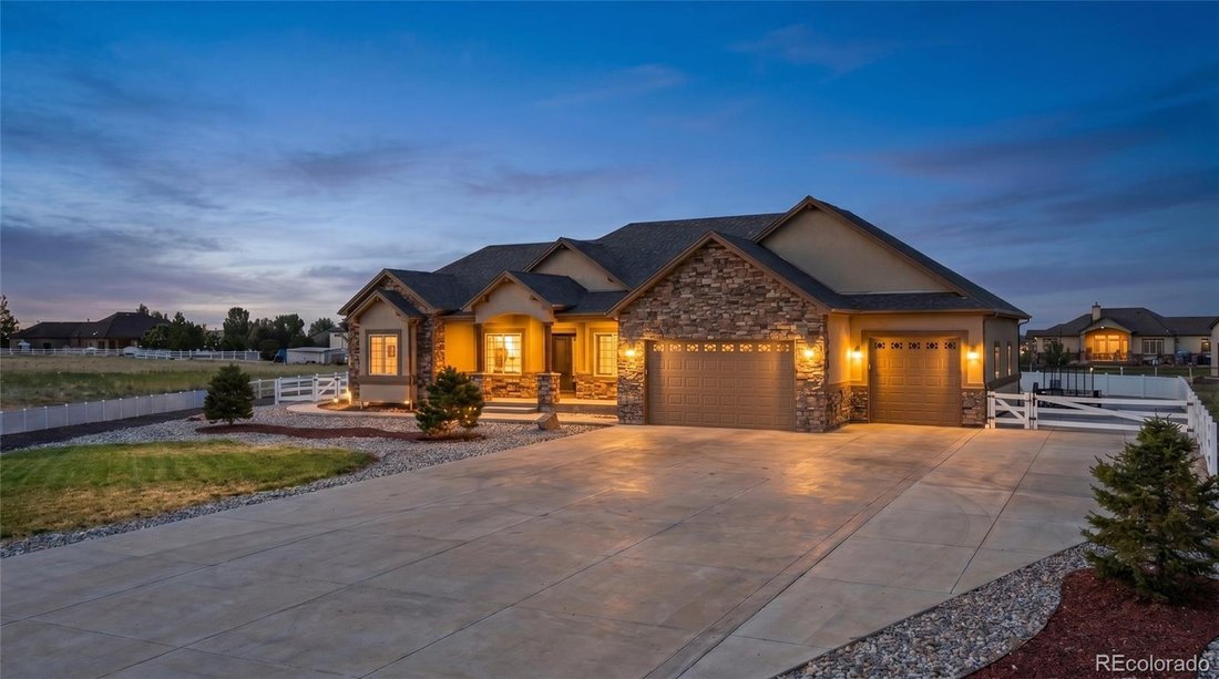 House in Lochbuie, Colorado, United States 1 - 18223514