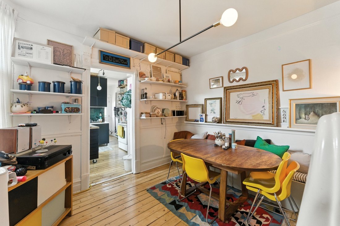 House in Montréal, Quebec, Canada 3 - 16058213