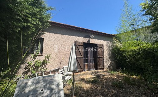 Villa in Ville-Les Saquedes-Le Bouillonnet, Sainte-Maxime, France 1