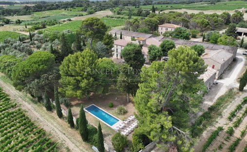 Azienda agricola a Port Marianne, Montpellier, Francia 1