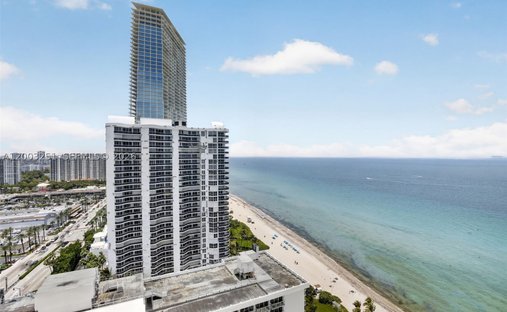 Eigentumswohnung in Sunny Isles Beach, Florida, Vereinigte Staaten 1