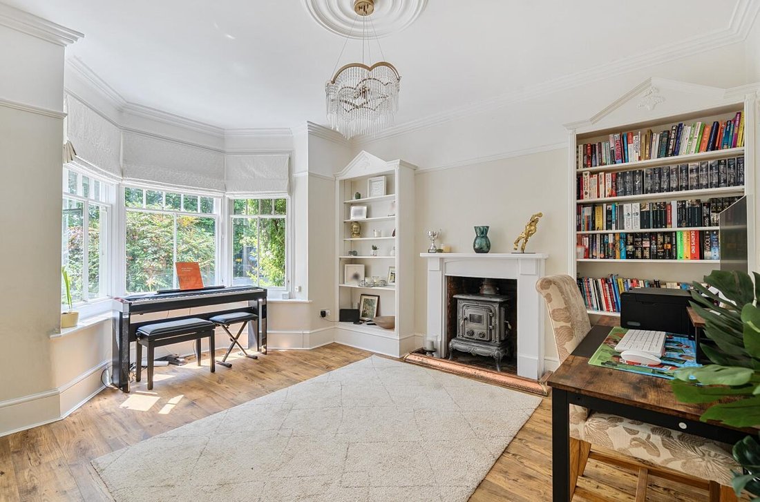 House in East Malling, England 3 - 18229970