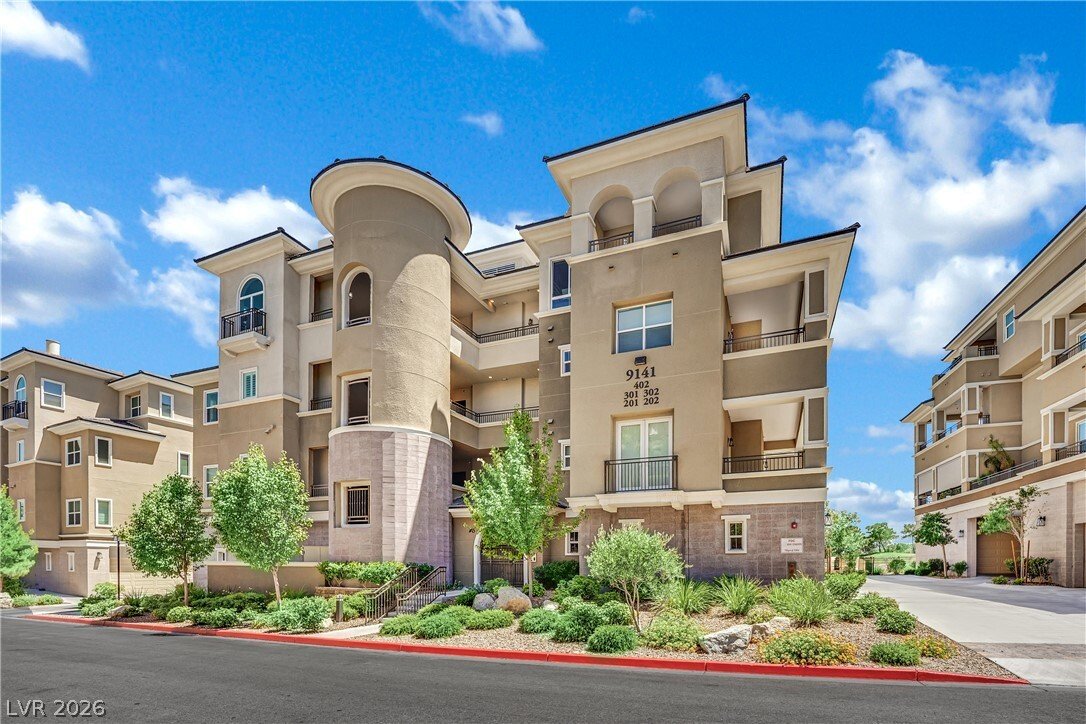 Condo in Las Vegas, Nevada, United States 1 - 18229935