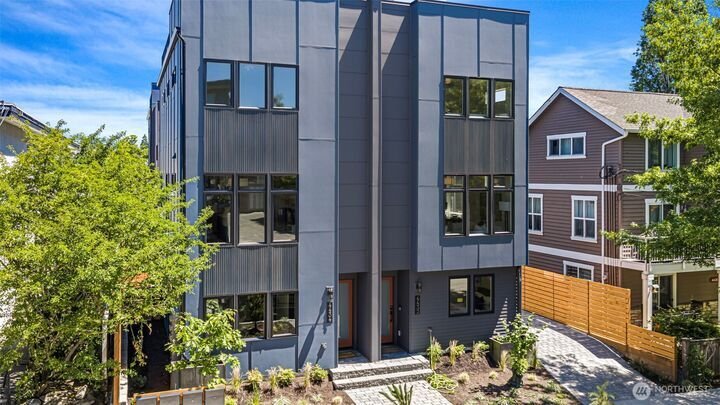 House in Seattle, Washington, United States 1 - 18229534