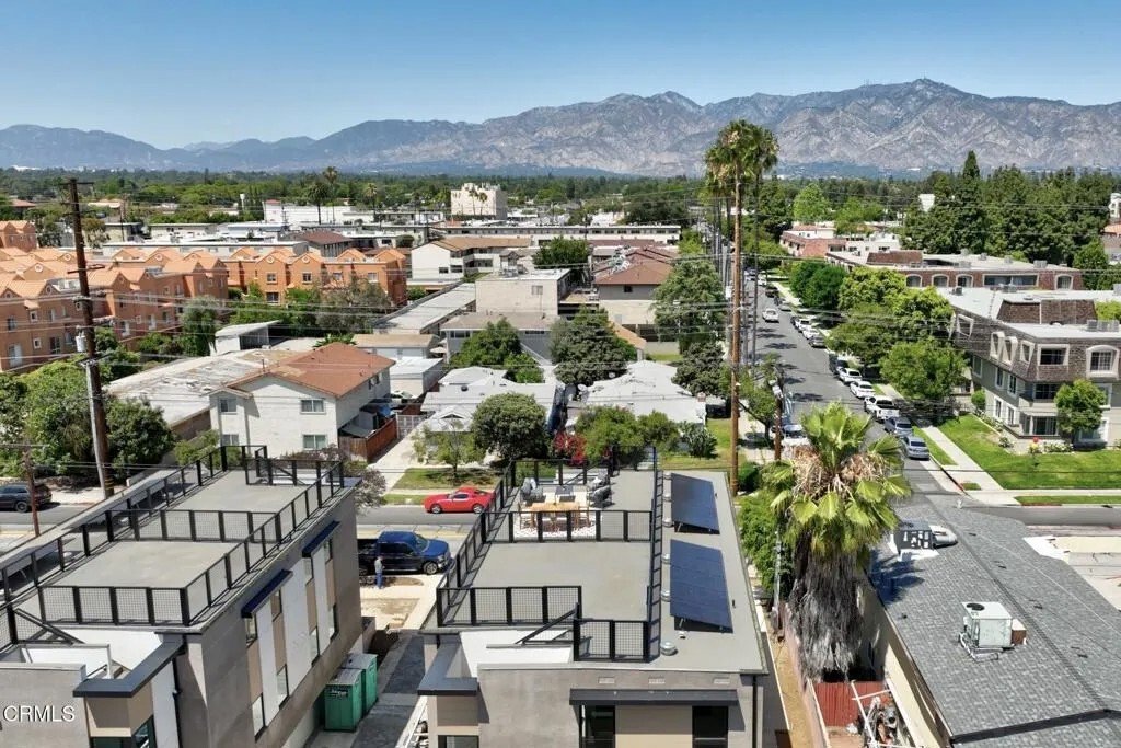 Condo in San Gabriel, California, United States 1 - 18231997