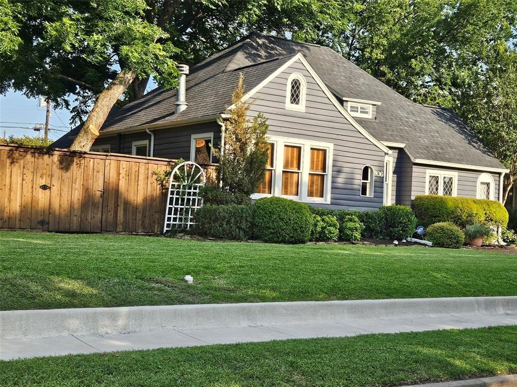 House in Waxahachie, Texas, United States 3 - 18233340