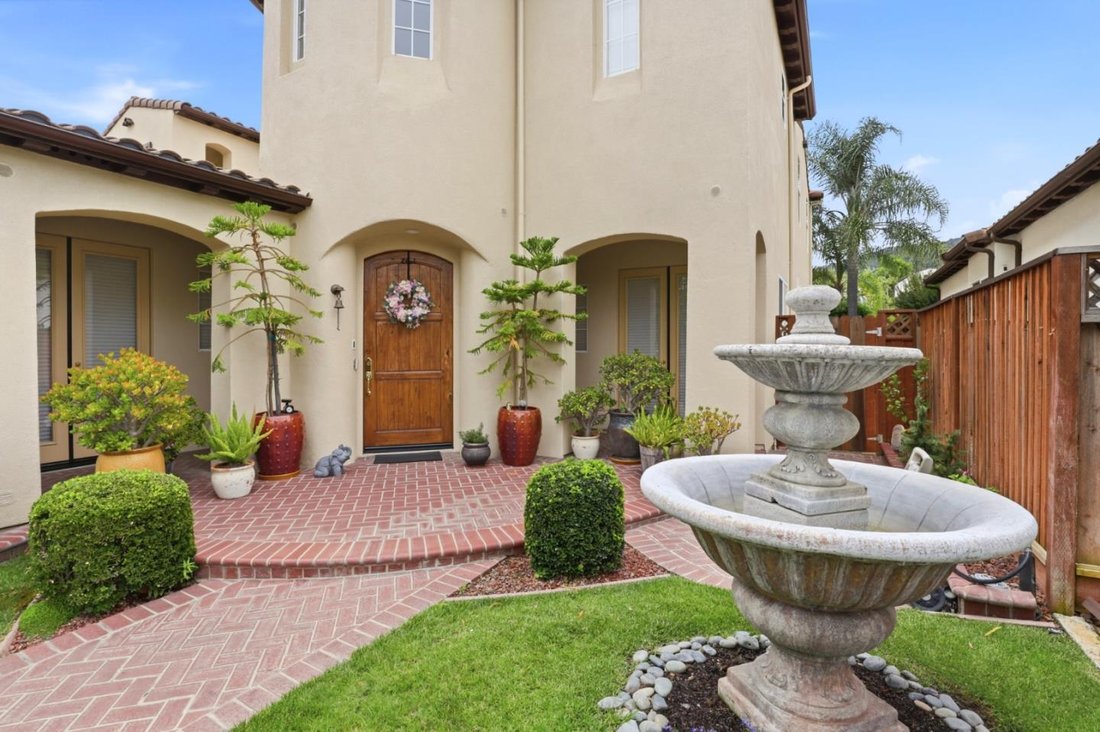 House in Gilroy, California, United States 4 - 18233184