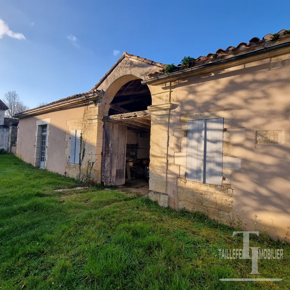 House in Sorges, Sorges et Ligueux en Périgord, France 3 - 18229141