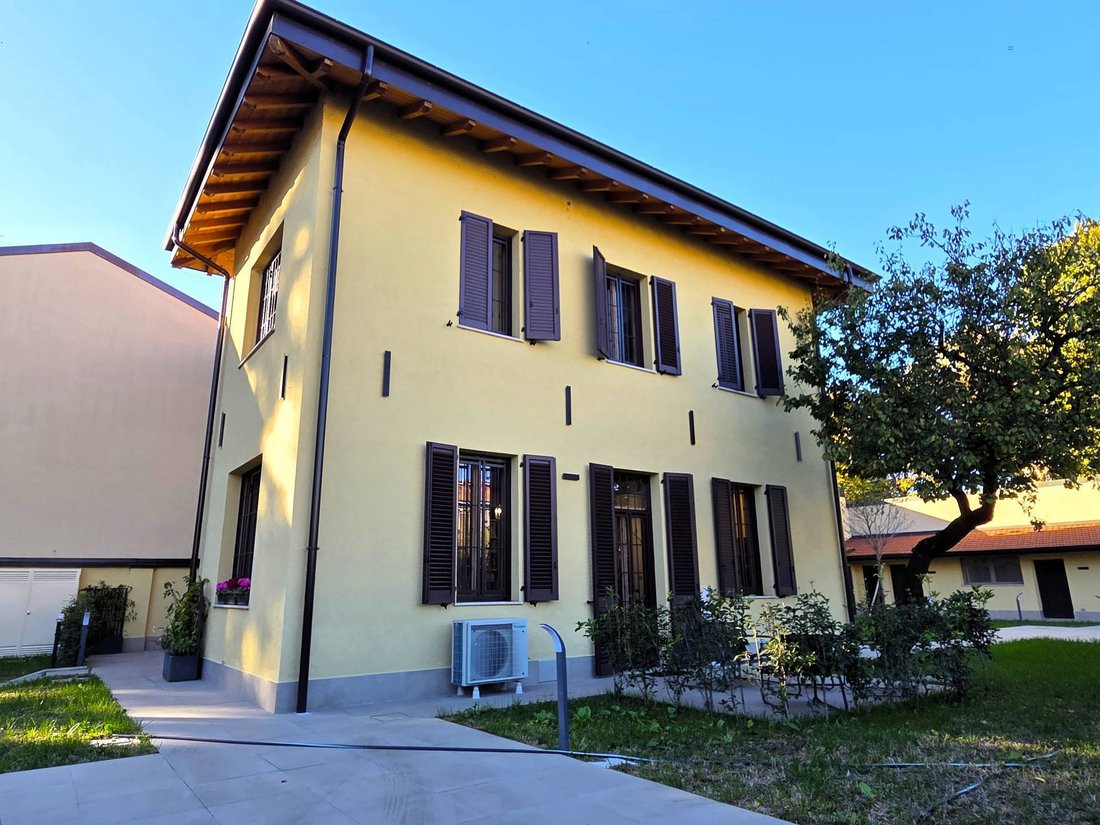Apartment in Opera, Lombardy, Italy 2 - 18228894