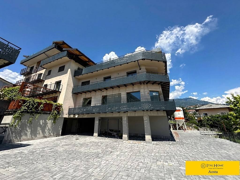 Apartment in Hilly Zone / Zone Collinaire, Aosta / Aoste, Aosta Valley / Vallée d'Aoste 1 - 18228896