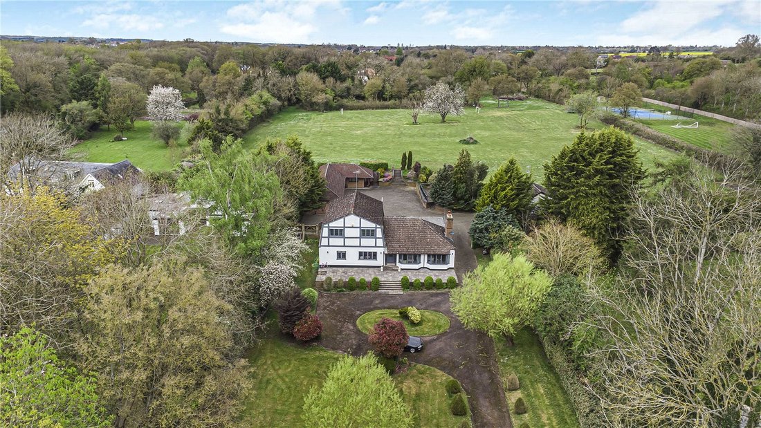 House in Welwyn, England 1 - 18225280