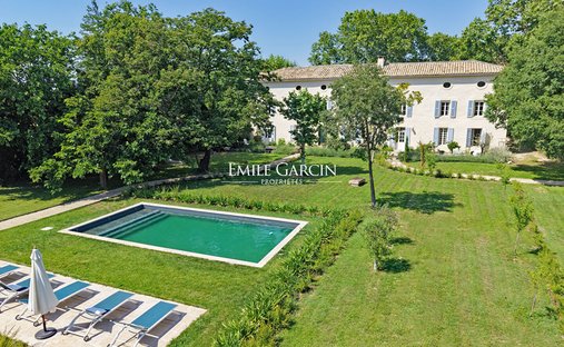 Villa in Avignon, Provence-Alpes-Côte d'Azur, France 1