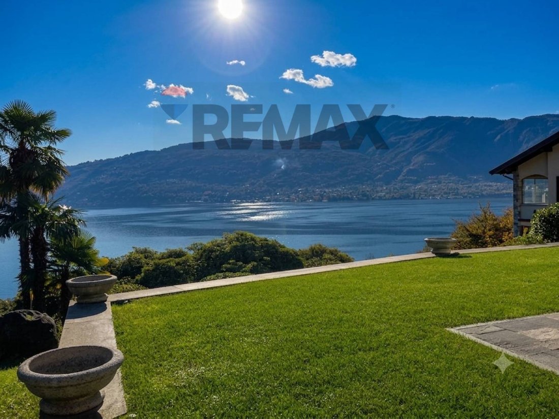 Villa in Verbania, Piedmont, Italy 4 - 17006617