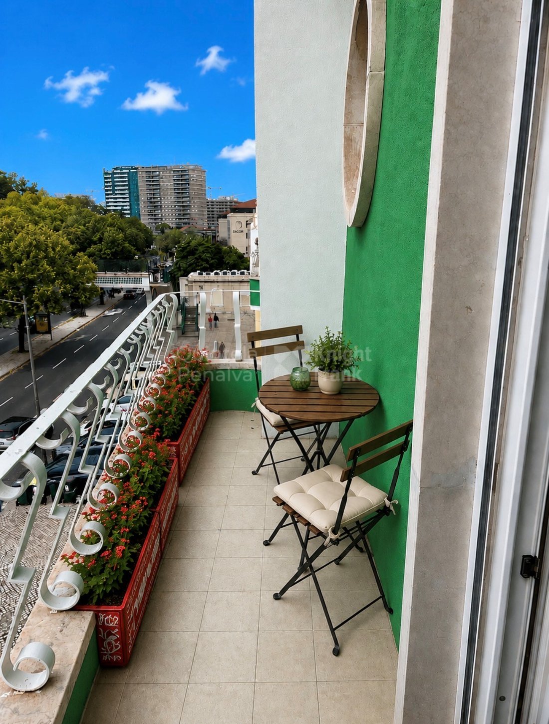Apartment in Alvalade, Lisbon, Portugal 2 - 18230771