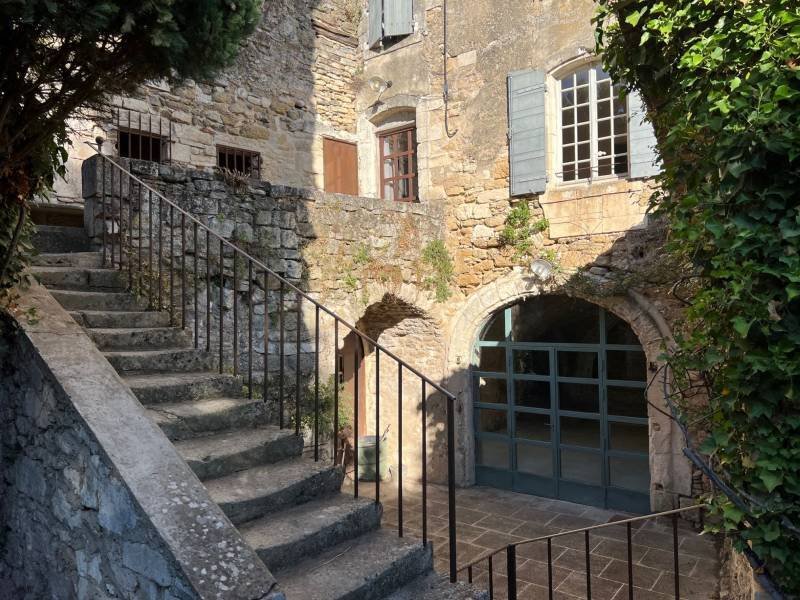 Townhouse in Ménerbes, Provence-Alpes-Côte d'Azur, France 3 - 18232369