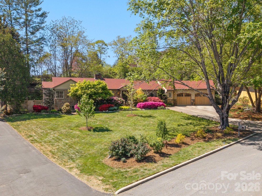 House in Asheville, North Carolina, United States 2 - 18230253