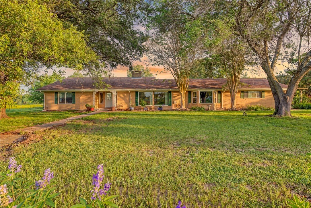 Caldwell, Texas, United States 3 - 18224575