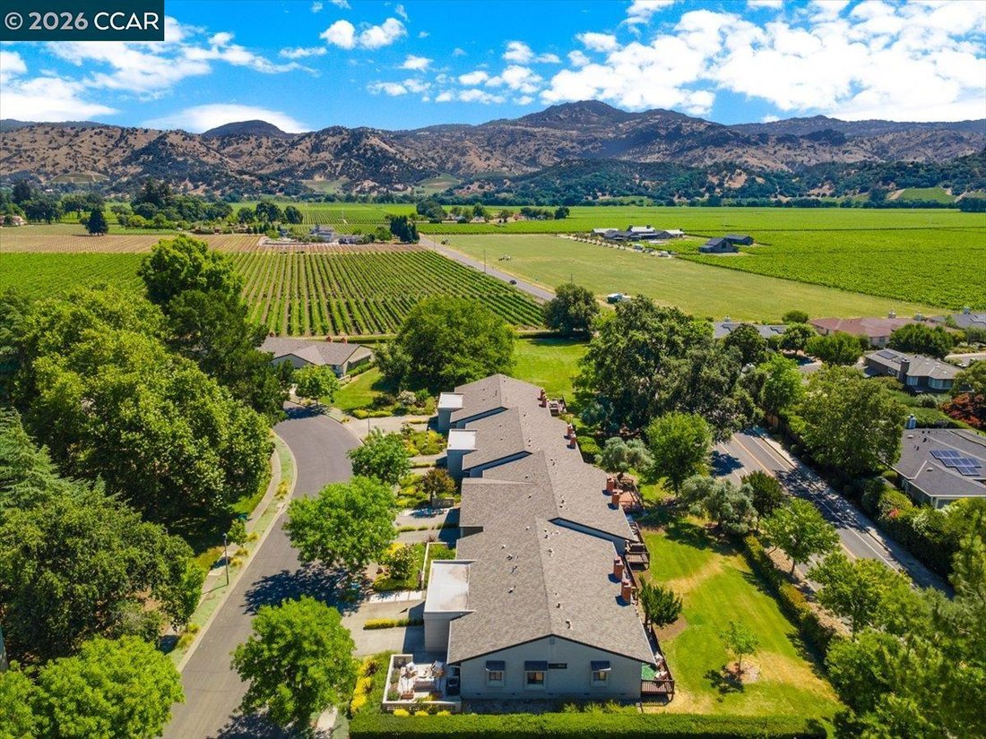 Condo in Yountville, California, United States 4 - 18225475