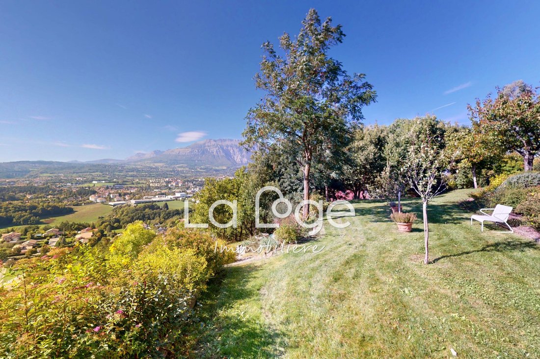 Villa in Gap, Provence-Alpes-Côte d'Azur, France 2 - 18223767