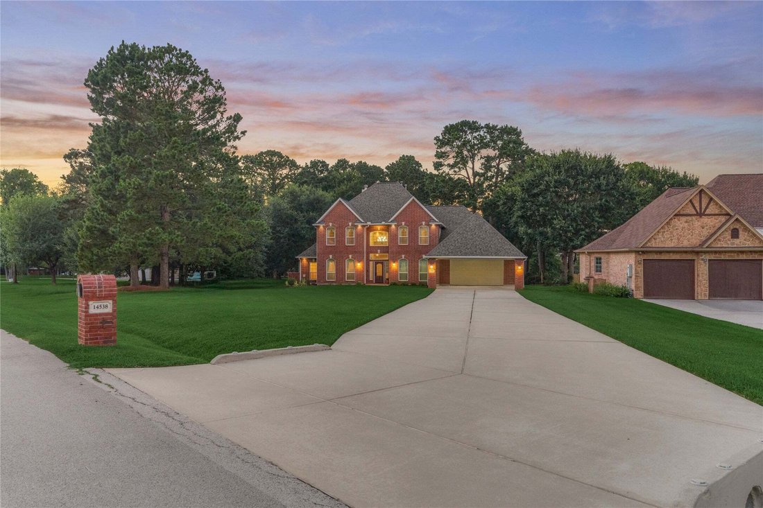 House in Willis, Texas, United States 2 - 18224630