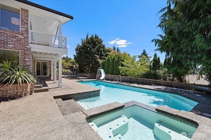 House in Kenmore, Washington, United States 4 - 18229489