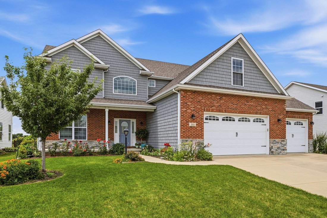 House in Savoy, Illinois, United States 2 - 18232064