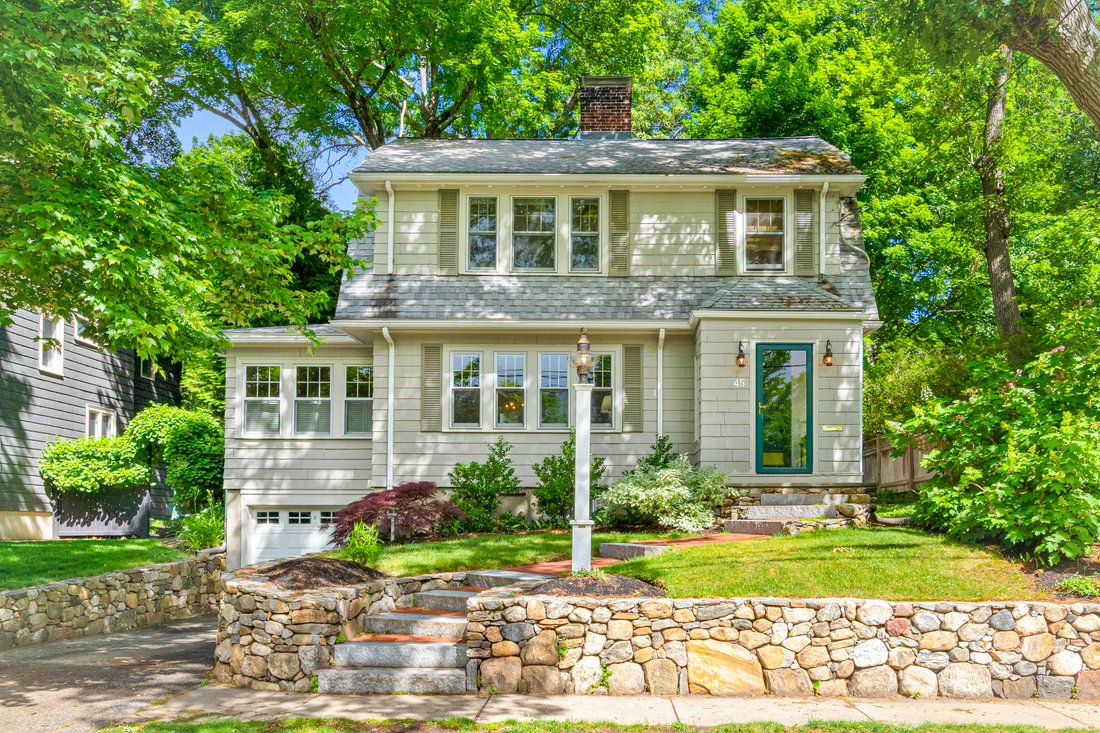 House in Arlington, Massachusetts, United States 2 - 18223708