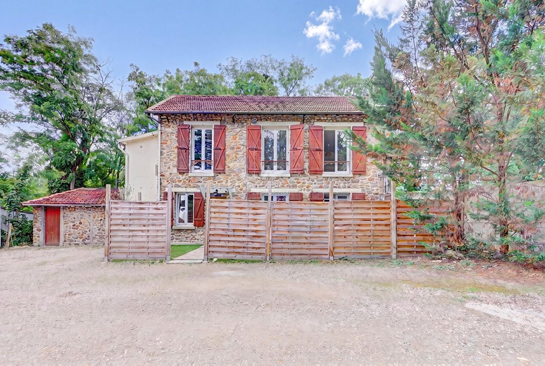 House in Forêt, Saint-Germain-en-Laye, France 1 - 18232294