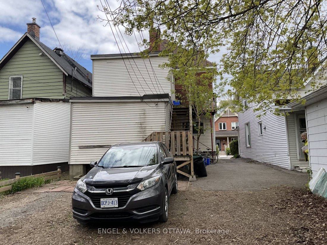 Apartment in Ottawa, Ontario, Canada 3 - 18230551