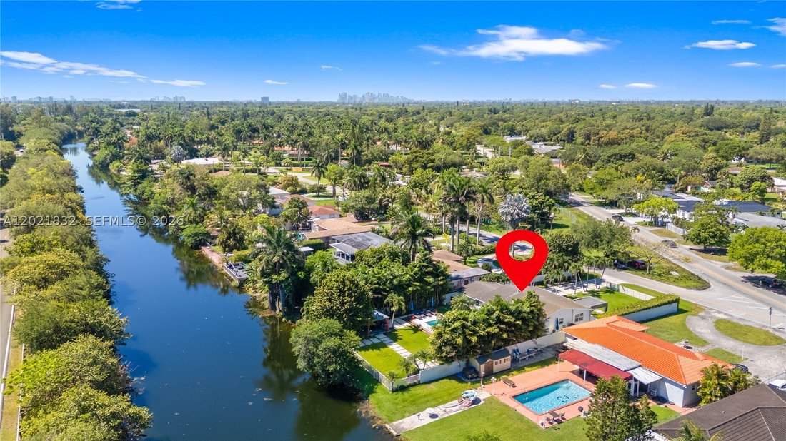 House in Miami, Florida, United States 1 - 17960770