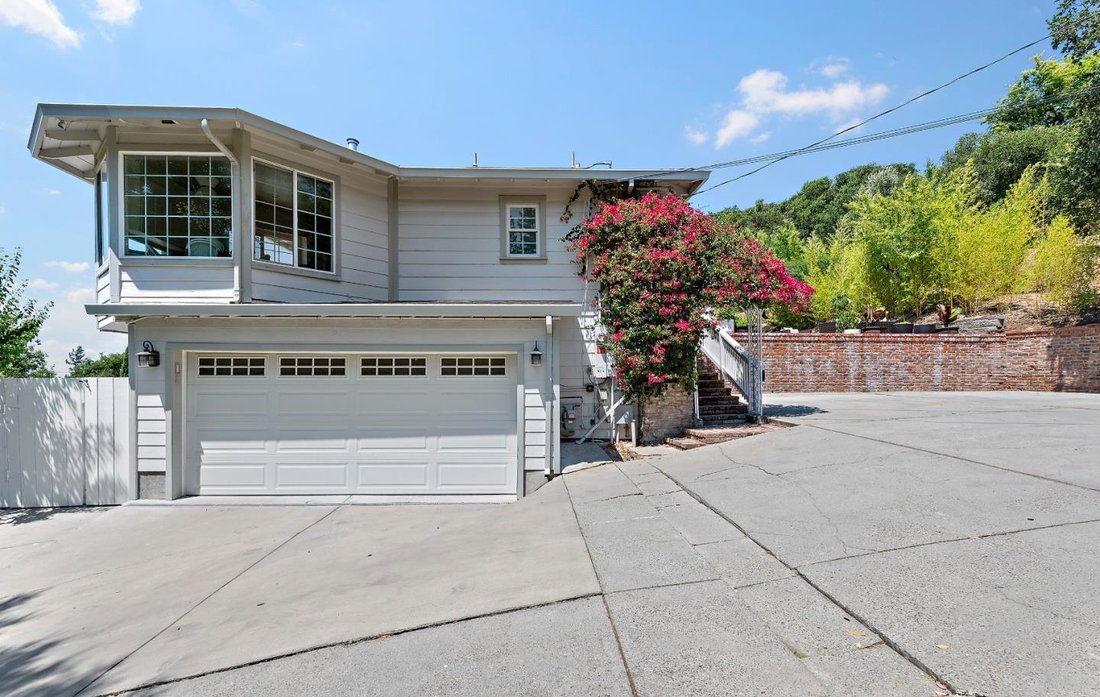House in Los Gatos, California, United States 5 - 18225468