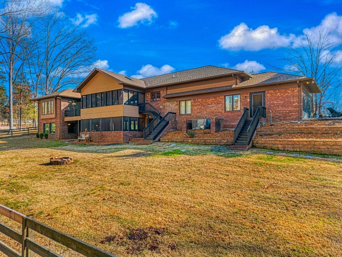 House in Murray, Kentucky, United States 2 - 18225091