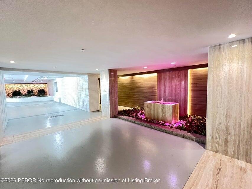 Condo in Palm Beach, Florida, United States 2 - 18225886