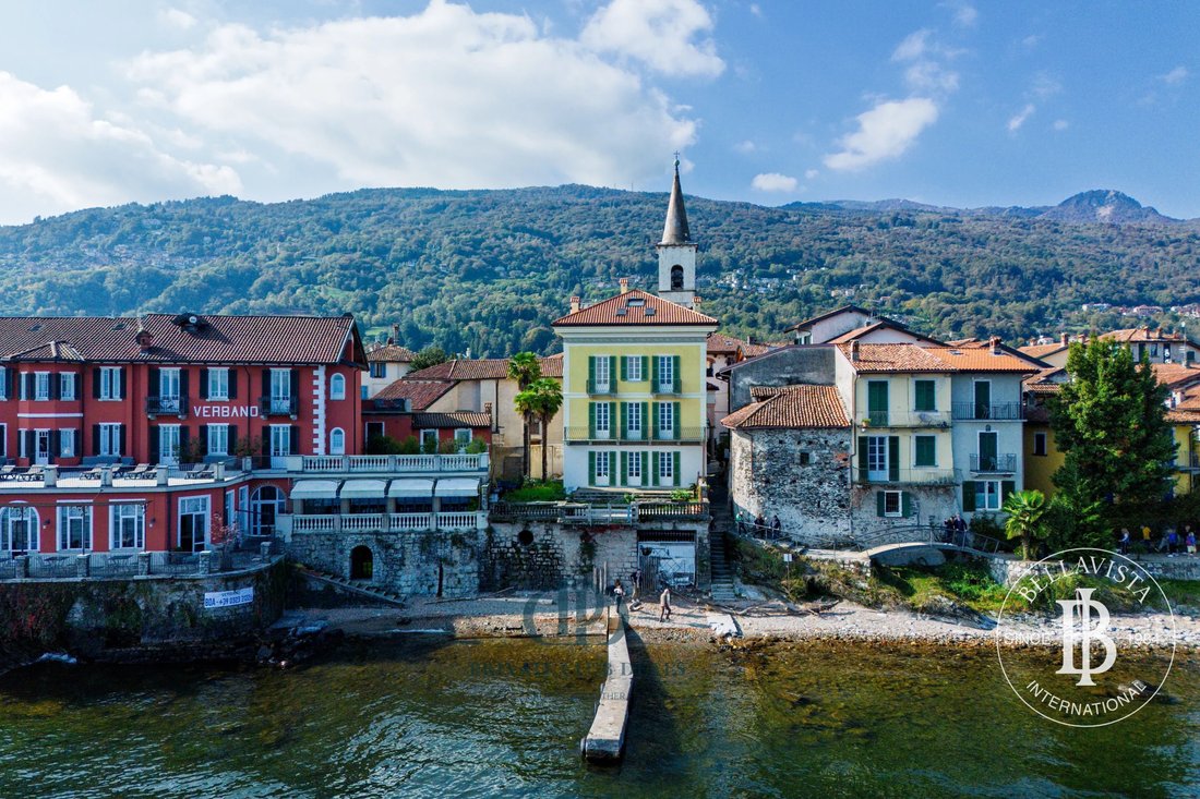 Villa in Stresa, Piedmont, Italy 2 - 16474499