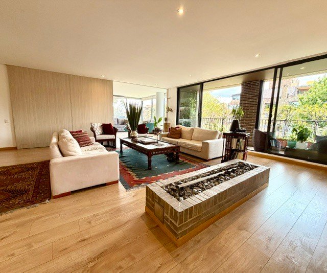 Apartment in Bogota, Bogotá, Colombia 2 - 18223471