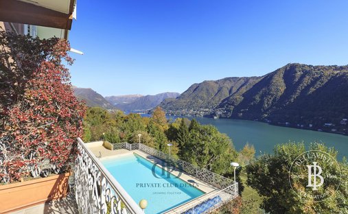 House in Historic Center, Como, Lombardy 1