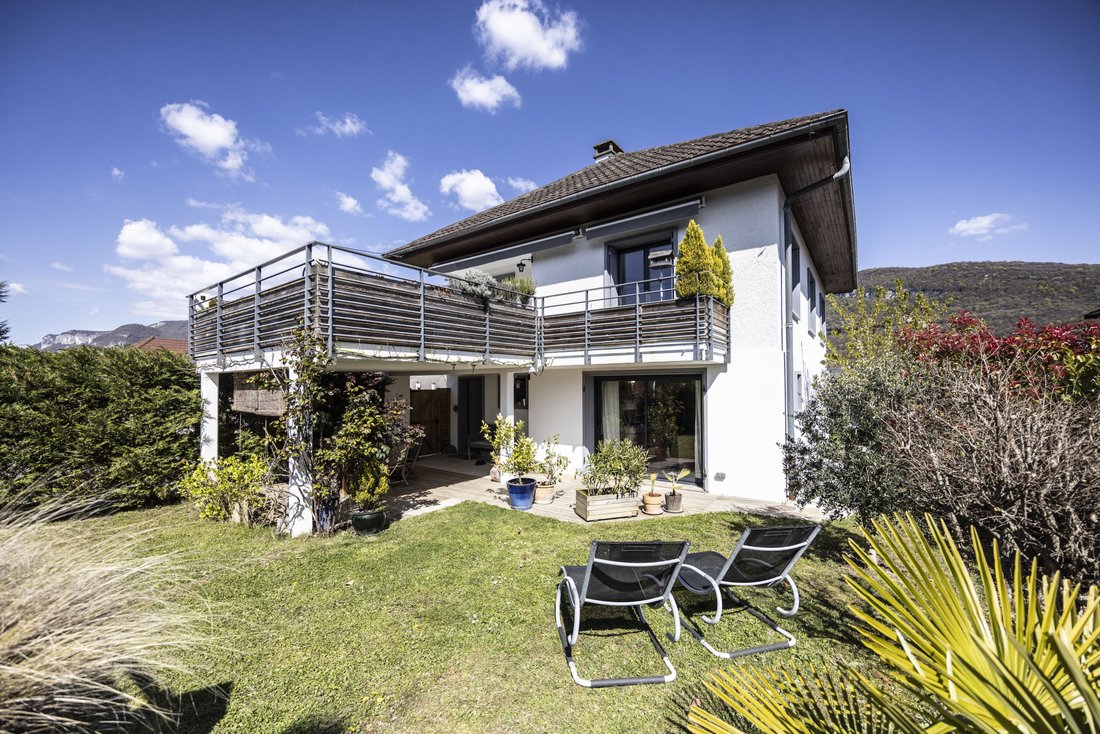 House in Brison-Saint-Innocent, Auvergne-Rhône-Alpes, France 1 - 17712664