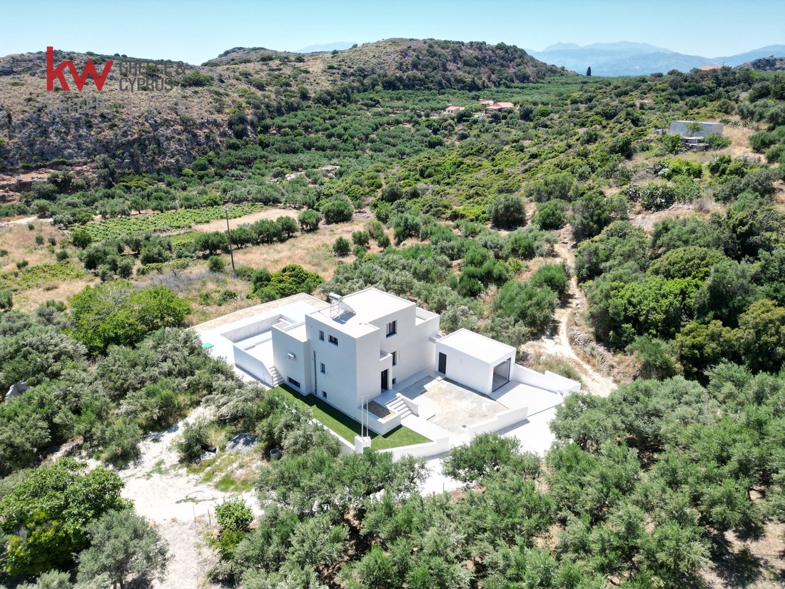 House in Platanias, Greece 3 - 18223467