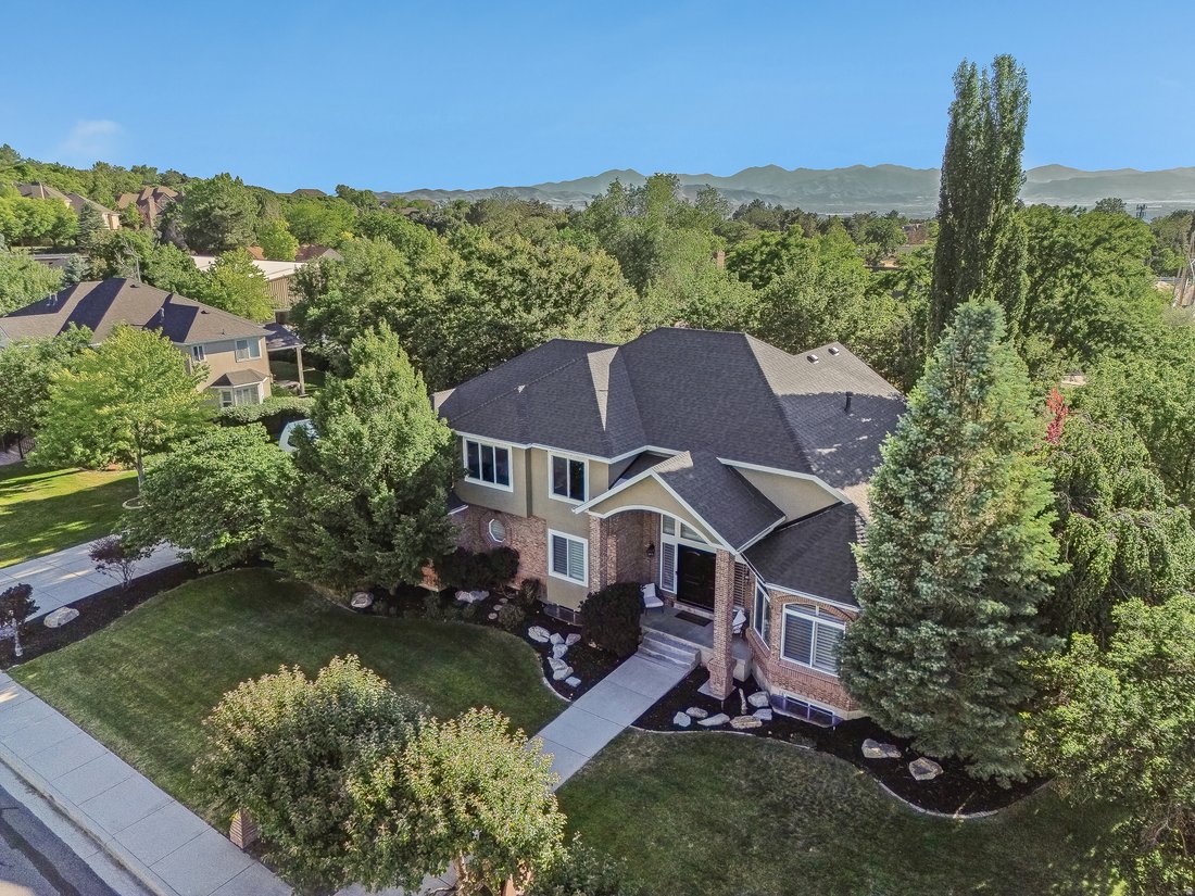 House in Sandy, Utah, United States 1 - 18225555