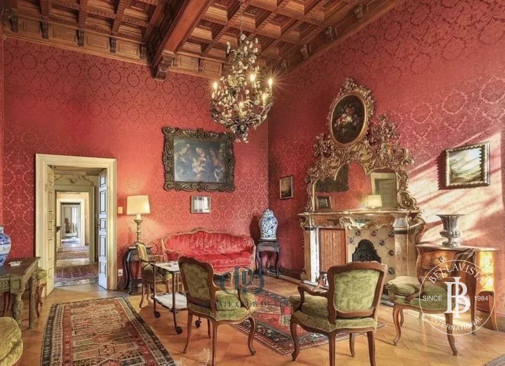 Villa in San Fermo della Battaglia, Lombardy, Italy 3 - 11419742