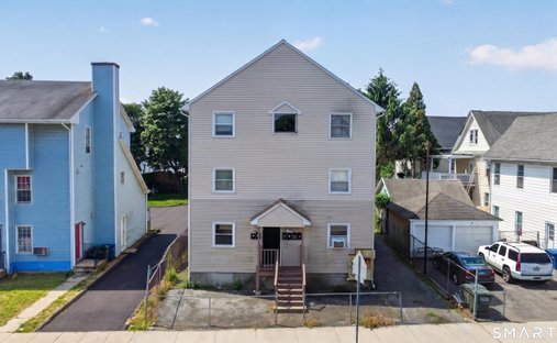 Apartment in Bridgeport, Connecticut, United States 1