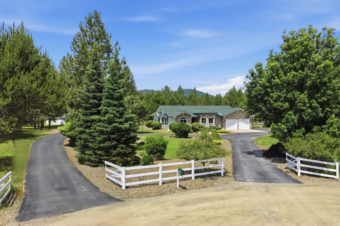 House in Sagle, Idaho, United States 1 - 18232751
