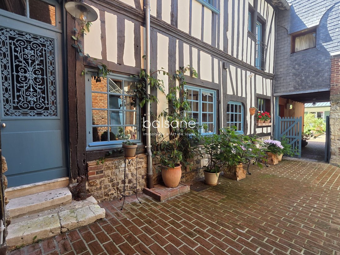 Maison à Centre Ville, Pont-Audemer, France 1 - 18229262