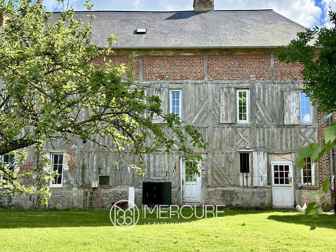 Estate in Crèvecœur-en-Auge, Mezidon Vallee d'Auge, France 3 - 14314847
